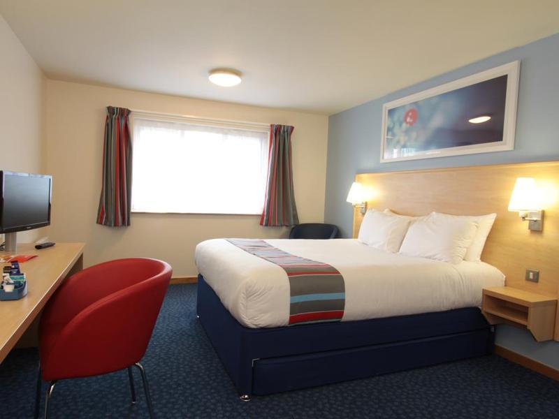 Travelodge Aberdeen Central Justice Mill Buitenkant foto
