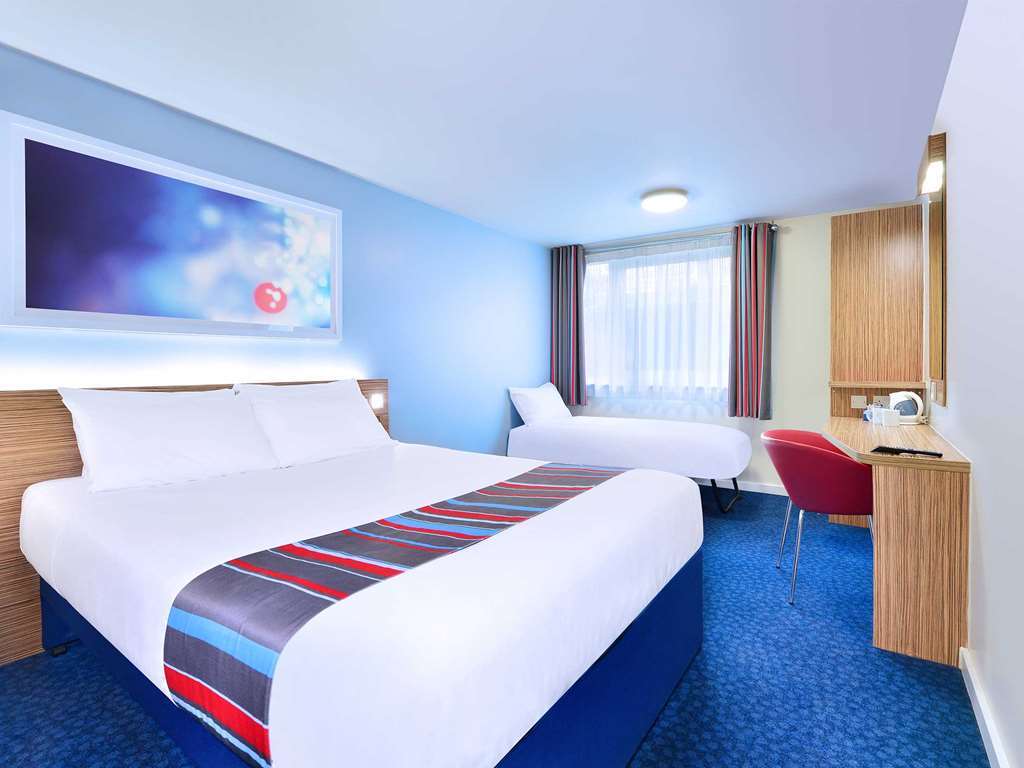Travelodge Aberdeen Central Justice Mill Kamer foto